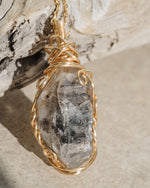 Load image into Gallery viewer, double pointed herkimer diamond pendant