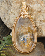 Load image into Gallery viewer, fancy hematoid quartz pendant