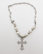 Load image into Gallery viewer, Cross Pendant Pearl Necklace