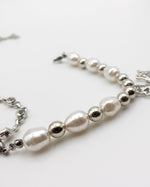 Load image into Gallery viewer, Cross Pendant Pearl Necklace