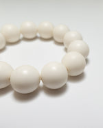 Load image into Gallery viewer, White Bodhi Seeds Bracelet