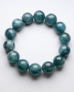 Load image into Gallery viewer, kyanite bracelet