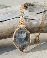 Load image into Gallery viewer, double pointed herkimer diamond pendant
