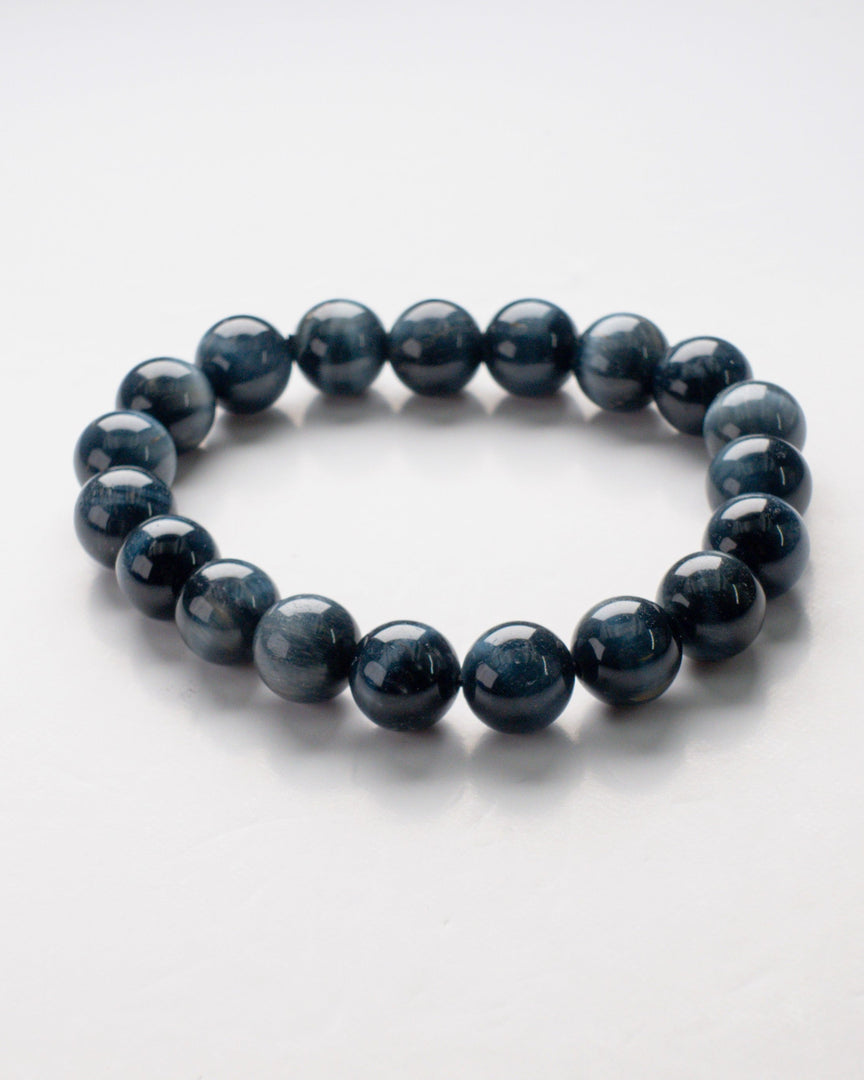 Blue tiger's eye bracelet